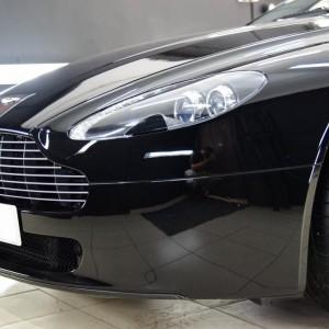 Aston Martin Vantage 9